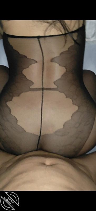 作者：大屁股大姨姐后续 《【真实原创】大姨子黑丝，舔穴高潮，超爽，爆肏，内射，》-老宋小屋