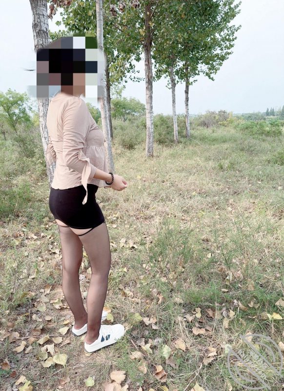 作者:拿走妹妹的处女 《【原创视频】一次一次的抽插小穴让妹妹欲罢不能。》-老宋小屋