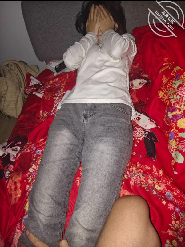 作者:打野王子 《猛操80斤学生妹,太嫩了这一次我养好了白浆都干出来了原创真实》-老宋小屋