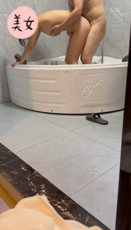 作者：【云梦闲情】 《（原创）喜欢上了射嘴里，涂在胸上好淫荡》-老宋小屋