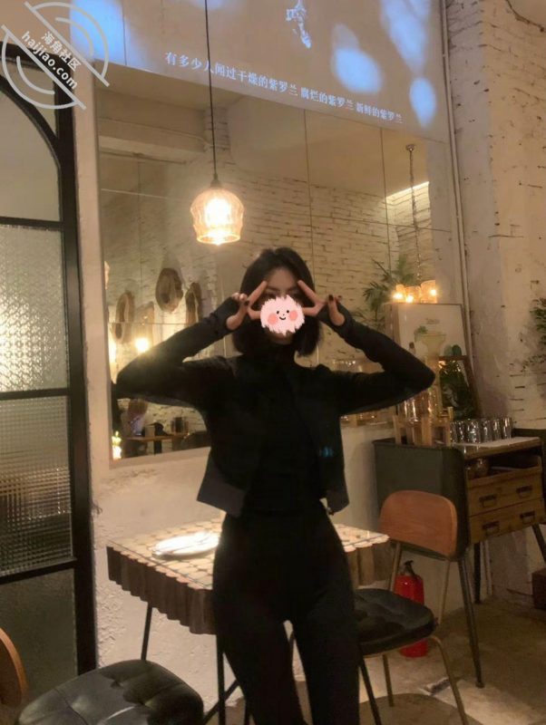 作者:海角_169310270901 《6.去找大姨子玩干炒烈火激情合体从卧室操到客厅,干到母狗疯狂叫爸爸!》-老宋小屋