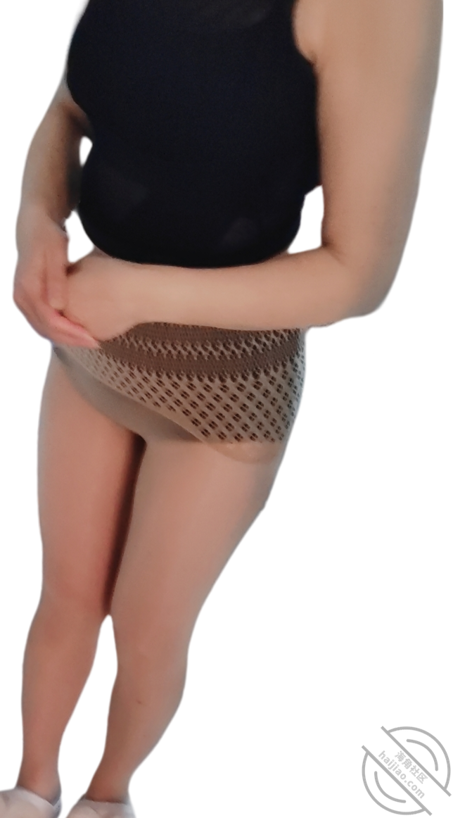 图片[1]-作者：海角_171290619001 《真实母子8原创视频，趁父亲不在家，晚上偷回家和母亲性福的疯狂乱伦操逼》-老宋小屋