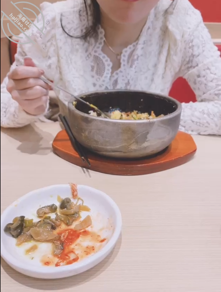 作者：拿走妹妹的处女 《29 为妹妹配备遥控跳弹加上豹纹内裤！商场！公厕！车震！内射~全套了！》-老宋小屋