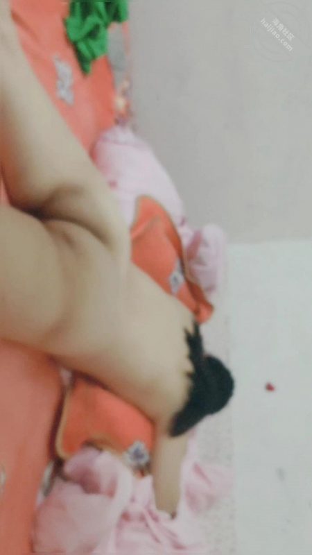 作者:玩偶少年 《原创实拍母子乱伦儿舔骚妈肛门舔屁眼被妈妈疯狂榨精》-老宋小屋