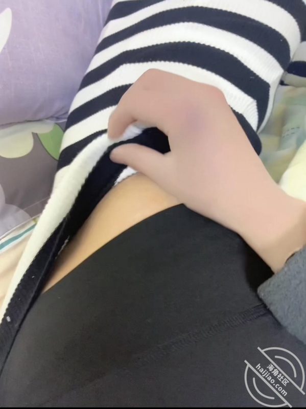 作者:蜜桃臀表姐 《《原创》表姐喝多回家被我强奸,插进去的时候还叫着初恋的名字》-老宋小屋