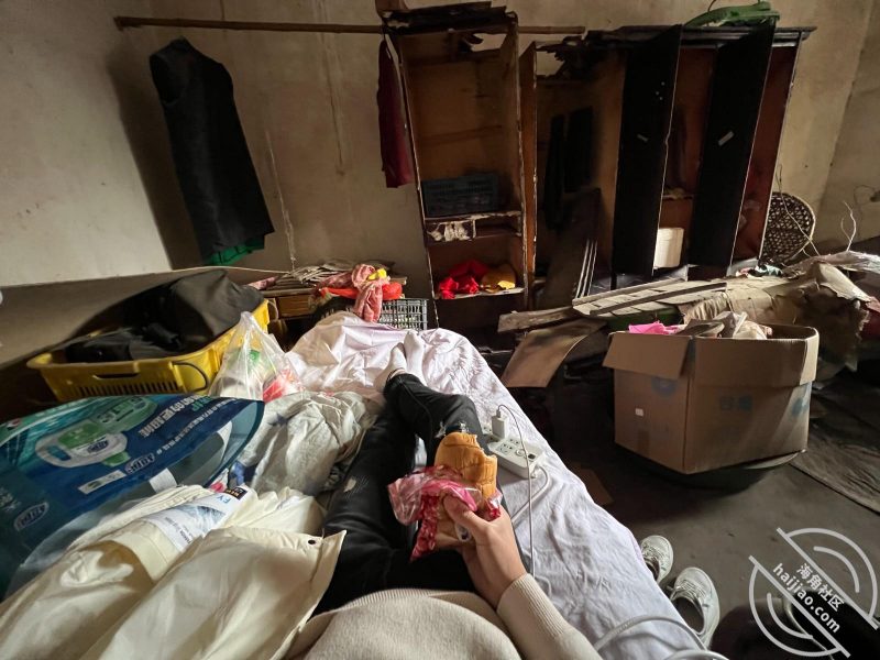 作者：会喷水的亲姐姐 《【原创视频】姐姐刚回来我又强暴了她，可我却逃避后果，我不配姐姐为我流水！》-老宋小屋