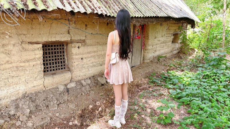 作者：会喷水的亲姐姐 《【60分原创】第一次看着亲姐姐在自己下体这么卖力的深喉，乳交舌吻连射三次》-老宋小屋