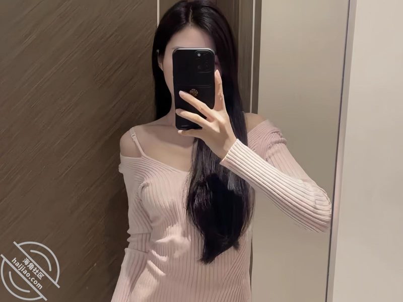 作者:会喷水的亲姐姐 《【超清原创】国庆假期暴力狂干亲姐姐,前所未有的姿势抽插,刺激粉鲍不断喷水》-老宋小屋