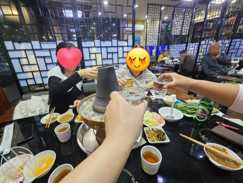 作者：暗水之下 《【暗水原创】72.第一次舔表姐的B，第一次与表姐肛交，最后射进屁眼里》-老宋小屋