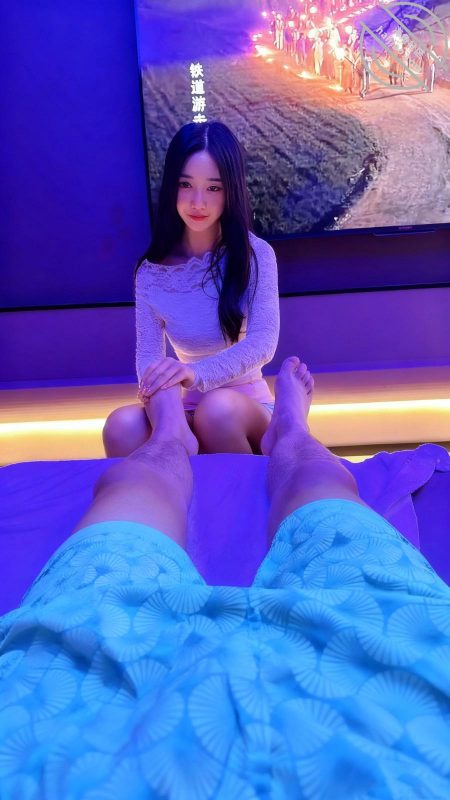 作者：会喷水的亲姐姐 《【首发原创】足浴店内姐姐体验技师日常，易发情体质遭无情内射，这活不适合她》-老宋小屋