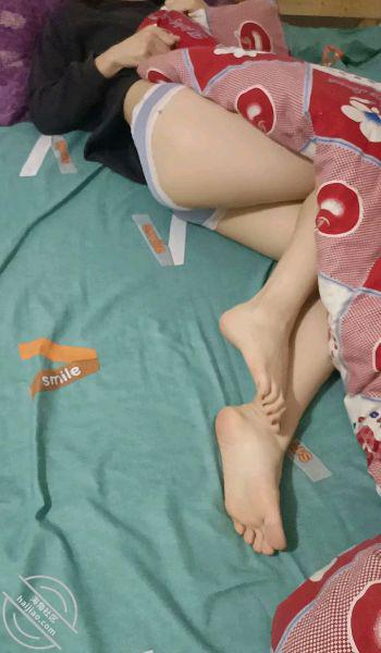 作者：我和亲姐姐的性福生活 《（14）下💊成功拿下，超常发挥让老姐高潮两次。》-老宋小屋