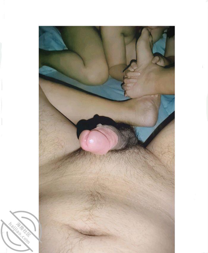 图片[1]-作者：我与侄女的虐恋 《38【原创】深夜被我的侄女舔醒，抱着我的脚一顿舔，想让我操她奖励她》-老宋小屋