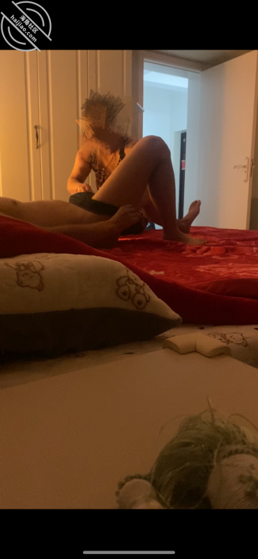 作者：海角_172923429501 《原创、约泡良家妇女上门按摩，胸推口交后入。最后内射。》-老宋小屋