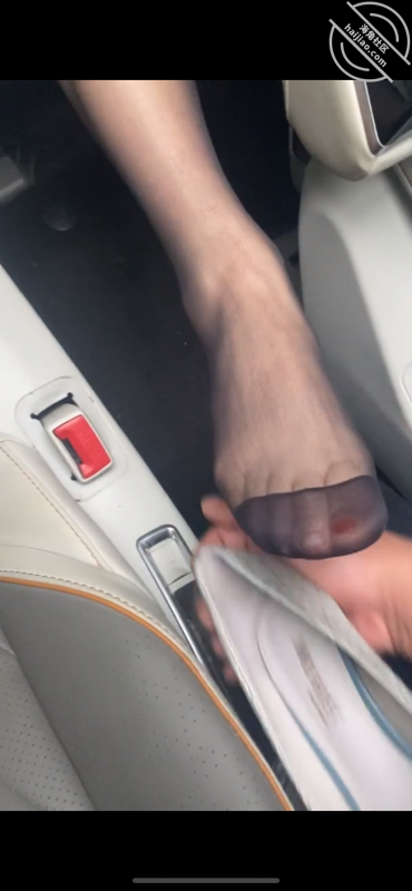 作者：海角_172923429501 《原创10、你们久等的兄弟老婆来了。就在昨晚。干了两炮。惊喜是她会喷水。》-老宋小屋