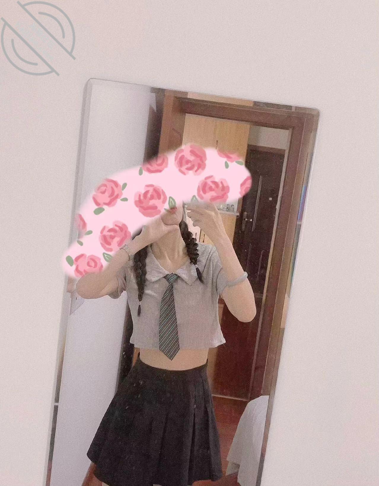 图片[1]-作者：弟妹竹竹 《16【原创】在弟弟的家里上了弟妹，做到一半弟弟打来了电话，弟妹强忍着应付》-老宋小屋