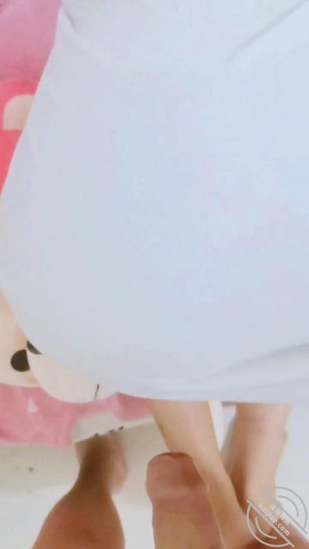 作者:一家人的幸福生活 《原创46 姐姐闺蜜姨妈一走就来找我艹逼 (下)》-老宋小屋