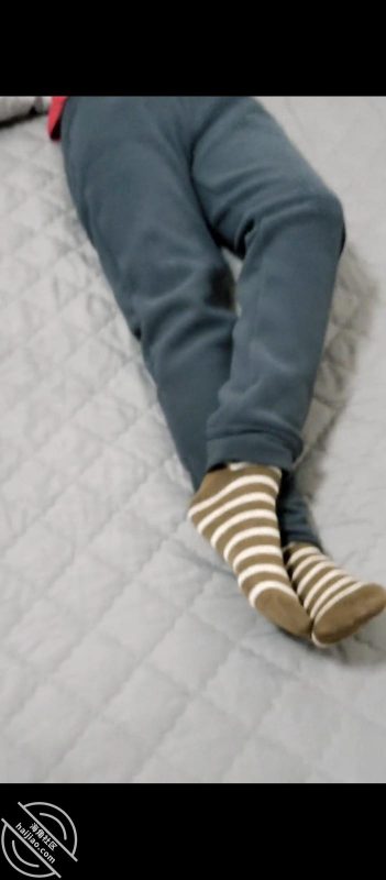 作者:极品丈母娘 《19、趁老婆带孩子出去玩,抓紧艹爽丈母娘》-老宋小屋