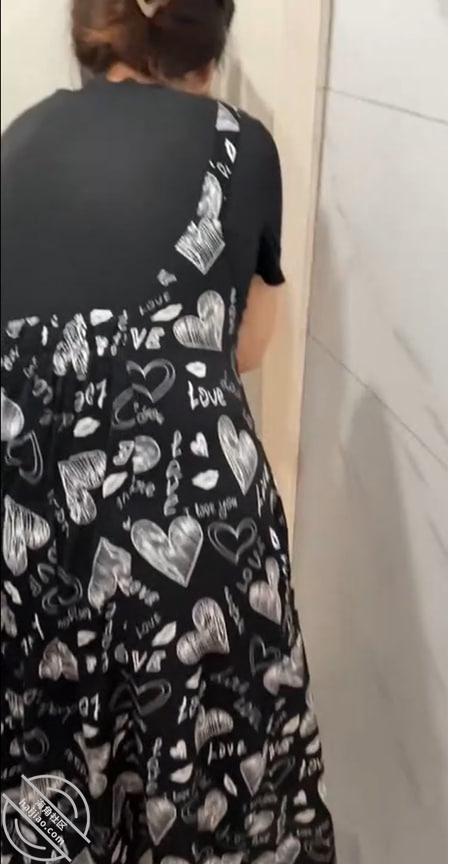 图片[1]-作者：妈妈的丰乳肥臀 《【海角原创123】爆操老妈给老姨助兴，老姨被操还开门和老妈比谁叫的大声》-老宋小屋