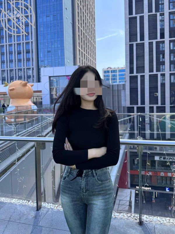 作者:39岁妈妈和30岁堂姐 《(原创92视频贴)疯狂抽插堂姐的白虎骚逼,把堂姐操的高潮不断,淫叫不断》-老宋小屋