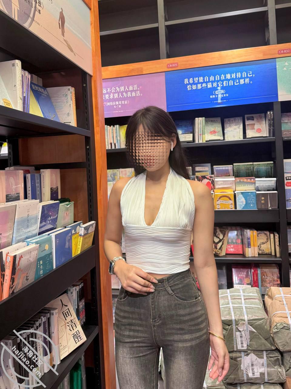 图片[1]-作者：39岁妈妈和30岁堂姐 《（原创115视频贴）暴力打桩堂姐的骚逼，把堂姐操到求饶，给堂骚逼都操肿了》-老宋小屋