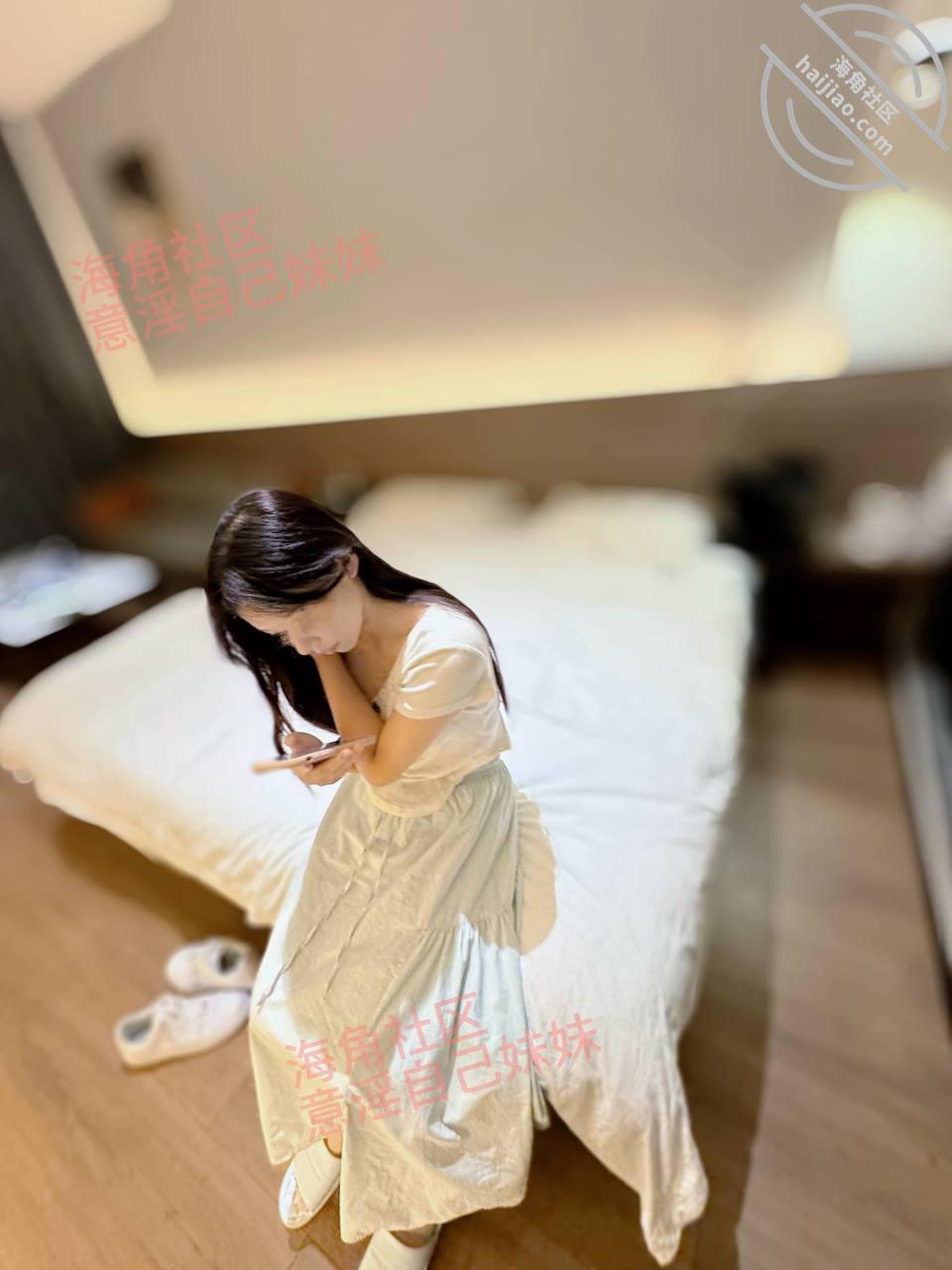 图片[1]-作者：意淫自己妹妹 《【原创视频66】露脸，肉偿小贱人，带眼罩第二次做，不喊疼了》-老宋小屋