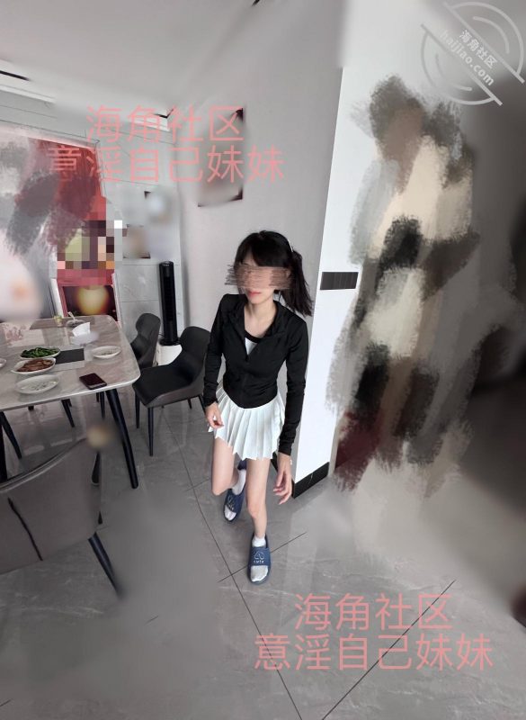 作者：意淫自己妹妹 《【原创视频119】白天没有机会，只能等妈妈睡着了夜晚下手》-老宋小屋