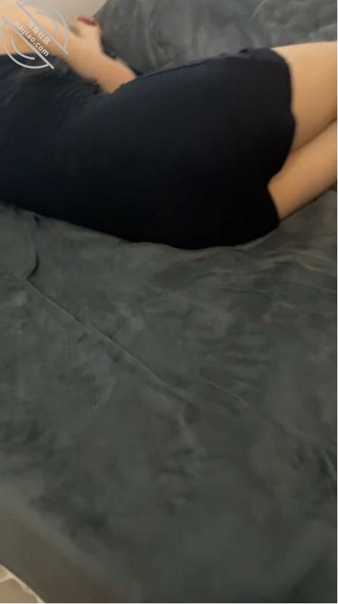 图片[1]-作者：爱女儿的每一天 《让女儿边给男朋友打电话，边操她，看能不能叫床给对面听（67）》-老宋小屋