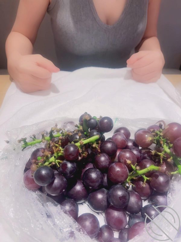 作者：乱伦淫声骚语 《155【海角原创】淫荡的嫂子口含葡萄把我的精子都吞了》-老宋小屋