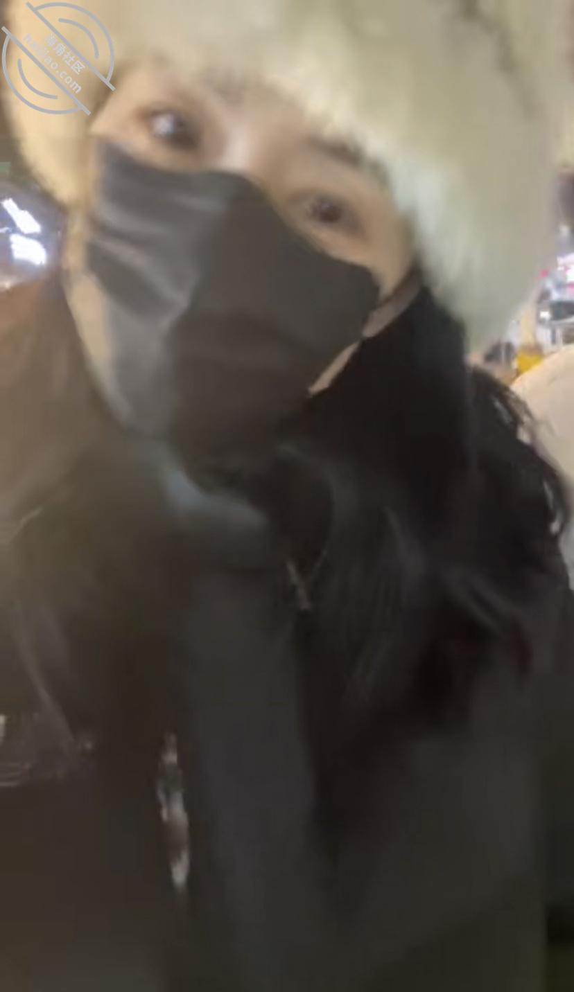 图片[1]-作者：儿子的班主任 《儿子在旁边睡觉，内射老婆，爆菊加跳蛋，搞到喷水，这是自己的老婆！》-老宋小屋