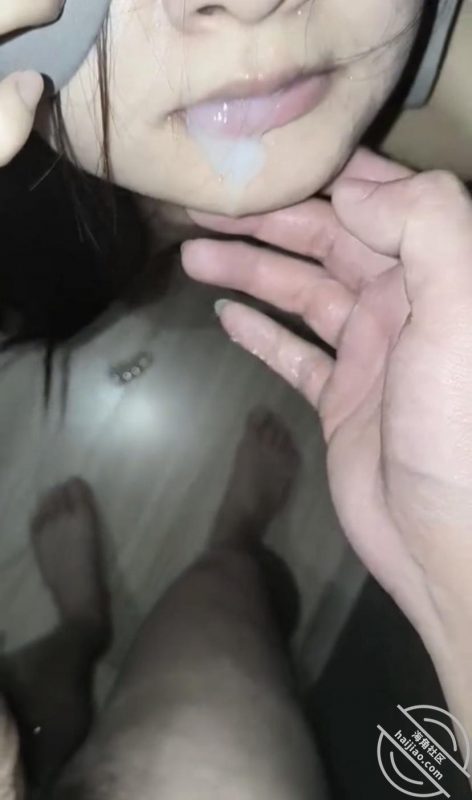 作者：儿子的班主任 《把精子射满任老师的嘴，看着他咽下去》-老宋小屋