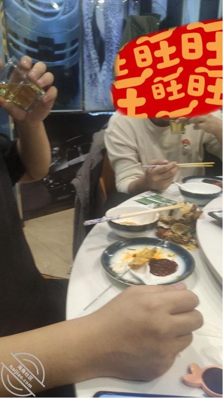 作者：善良的小嫂子 《（原创）我哥在睡觉，我在隔壁房操嫂子》-老宋小屋