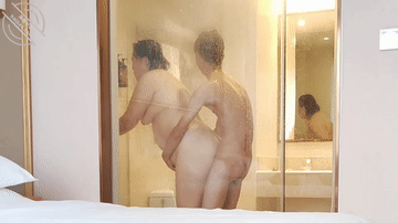 图片[10]-作者：妈妈的味道（干妈变成了情人） 《(原创视频)83：东北干妈穿豹纹开档连体服效劳儿子，车站上车前奖励打炮》-老宋小屋