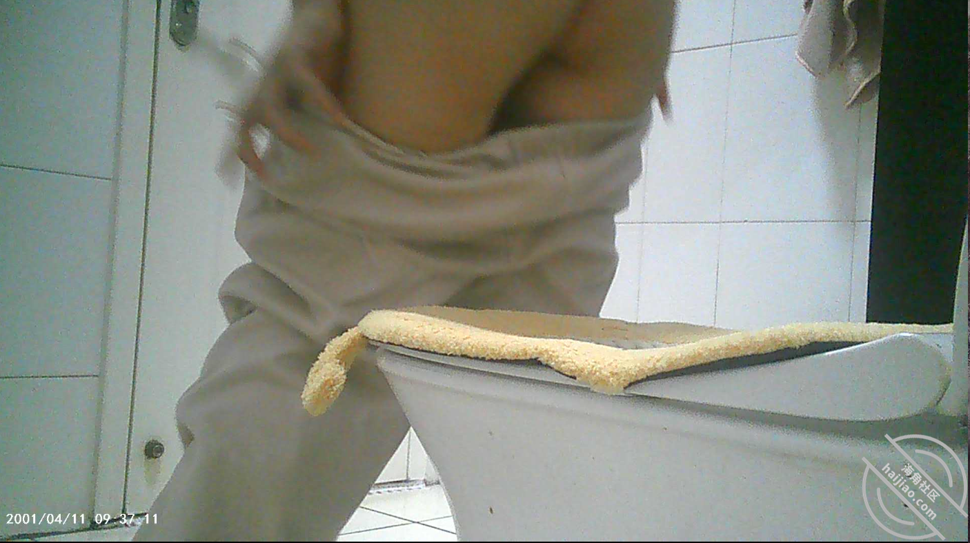 图片[10]-作者：我的巨乳亲表姐 《【原创】偷拍表姐的闺蜜们！一个个的大屁股太诱人了！真实实拍！》-老宋小屋