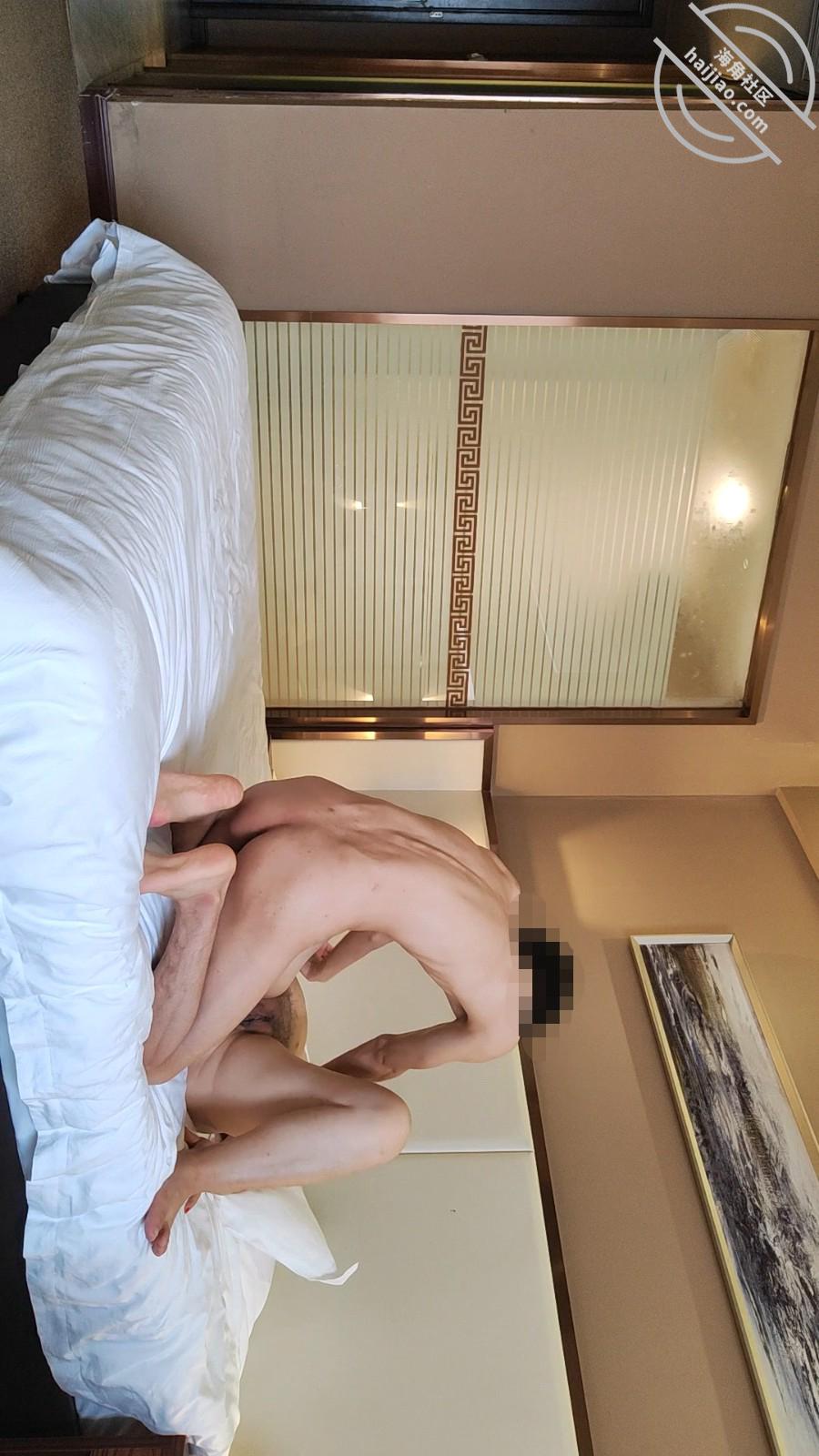 图片[10]-作者：妈妈的味道（干妈变成了情人） 《(原创视频)25：过小年终于把干妈操了，晚上顺便带她女儿和我玩》-老宋小屋