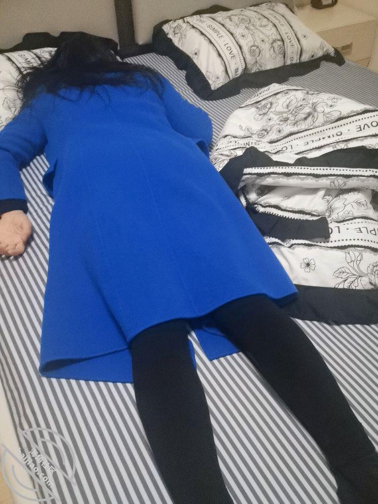 图片[10]-作者：熟控大胖 《【原创】差回来的妈妈被儿子迷奸，火燎妈屄毛，憋不住内射了妈妈屄》-老宋小屋