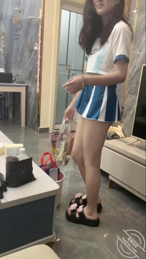 图片[10]-作者：烟色晚空、 《原创;拿下肤白貌美高颜值的表妹,甜美系妹子,jk足球宝贝,后入无套抽插~》-老宋小屋