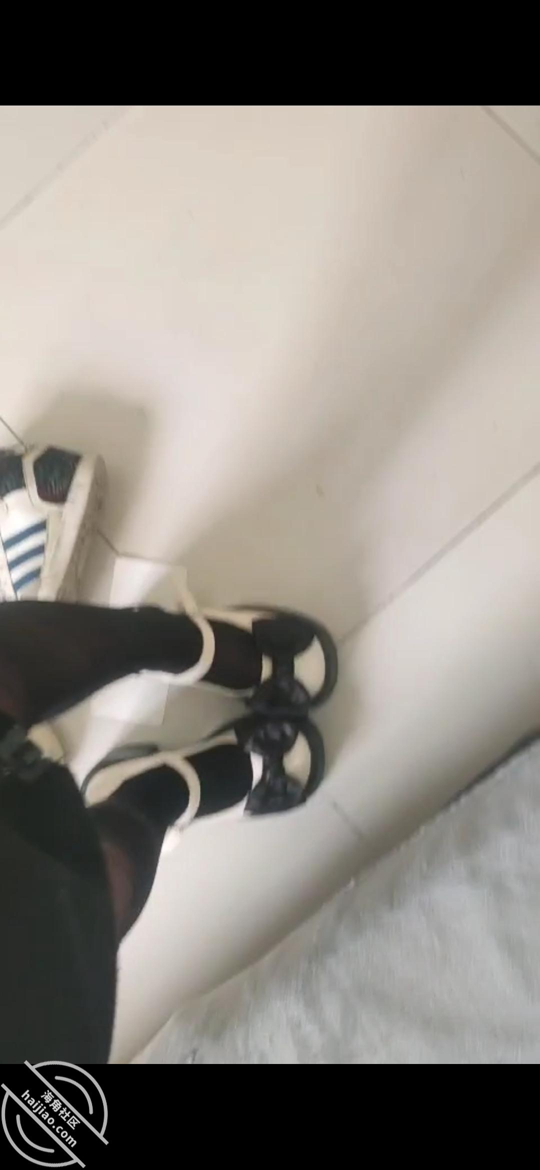 图片[11]-作者：女儿婷宝的闺蜜团 《钻石贴【原创女儿已成年白虎】爆草婷宝和胖妹》-老宋小屋