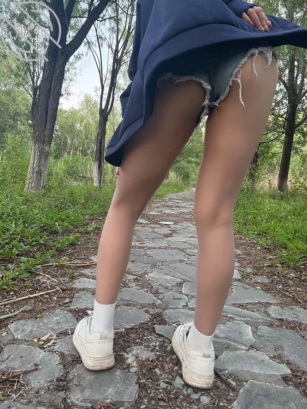 图片[12]-作者：和妹妹同居的生活 《（原创）大学妹妹同居系列22户外野战》-老宋小屋