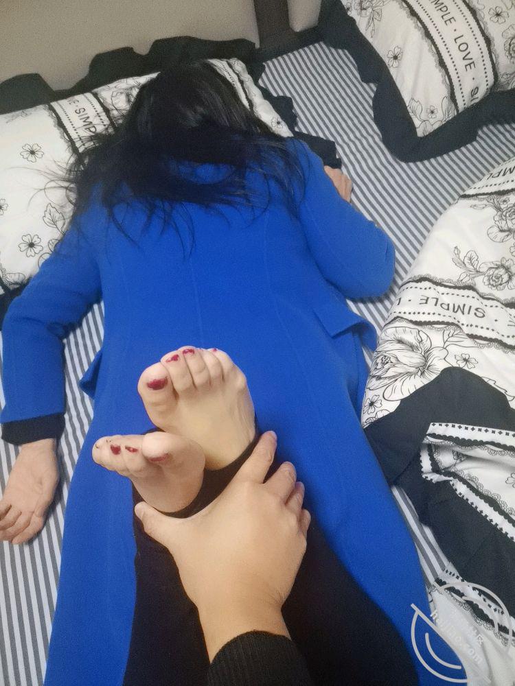 图片[12]-作者：熟控大胖 《【原创】差回来的妈妈被儿子迷奸，火燎妈屄毛，憋不住内射了妈妈屄》-老宋小屋