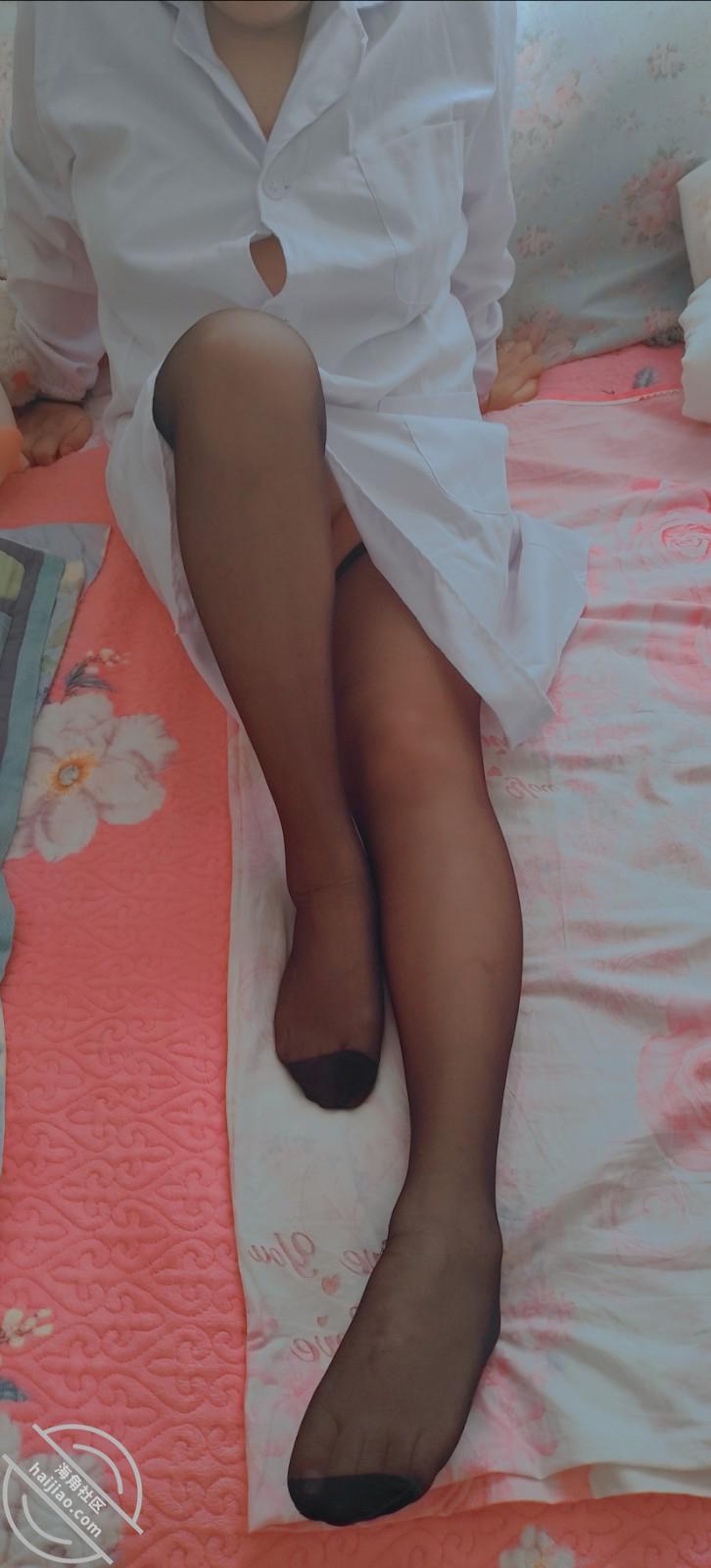 图片[12]-作者：熟控大胖 《老熟女的丝袜脚诱惑》-老宋小屋
