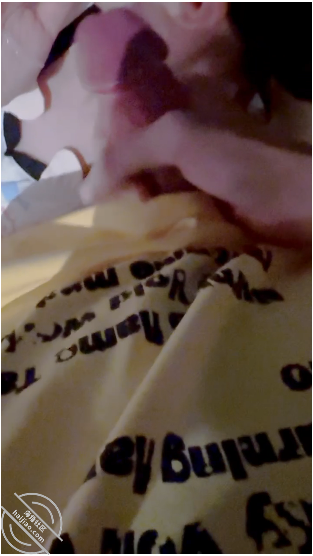 图片[12]-作者：意淫自己妹妹 《【原创视频95】小区阅览室对妹妹下手，也是吃了熊心豹子胆，第一次射妹妹脸》-老宋小屋