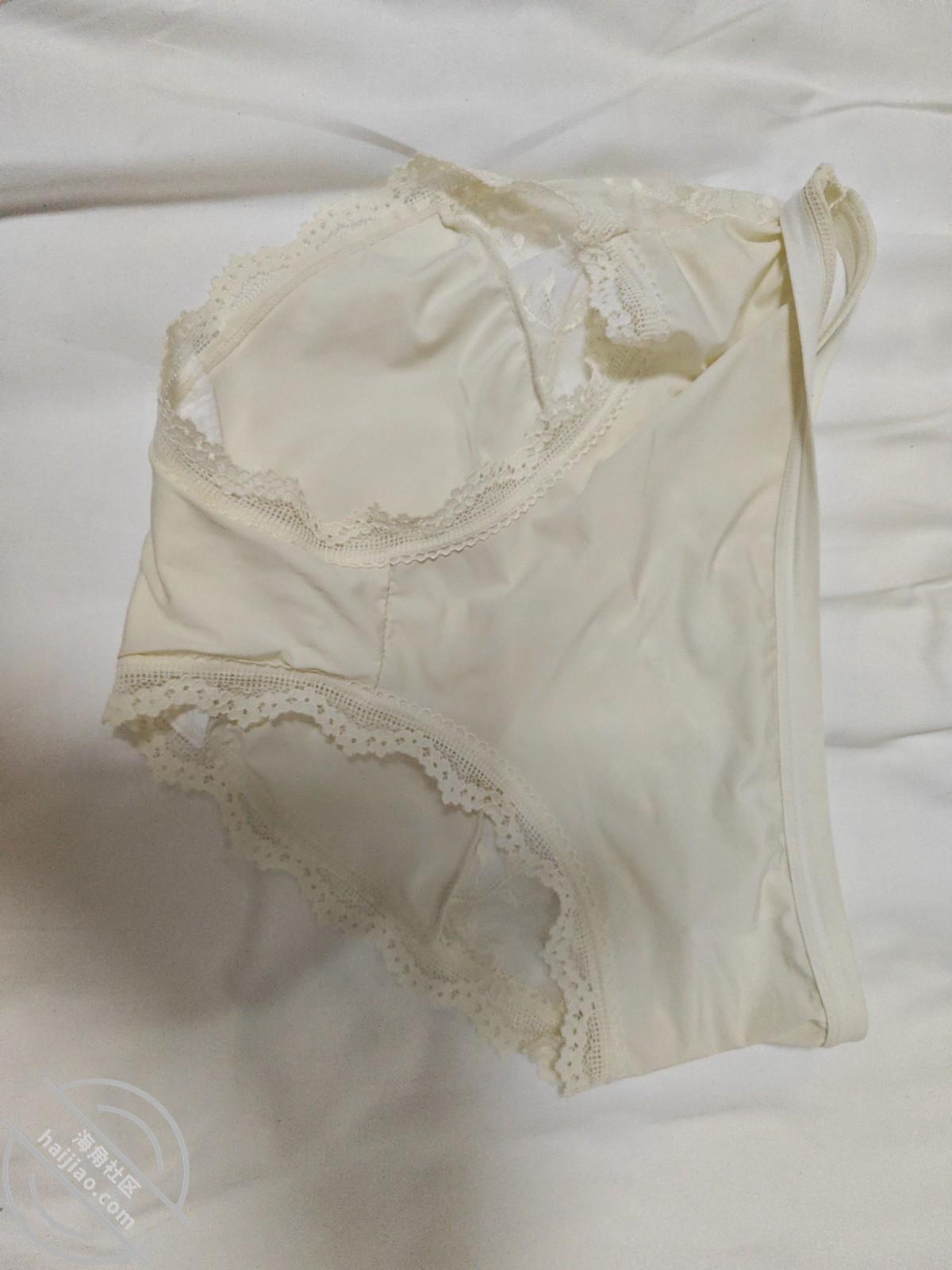 图片[12]-作者：操上少妇熟女御姐 《【轻熟表姐】4 穿白色情趣内裤的表姐到民宿大战，女上位炸精》-老宋小屋