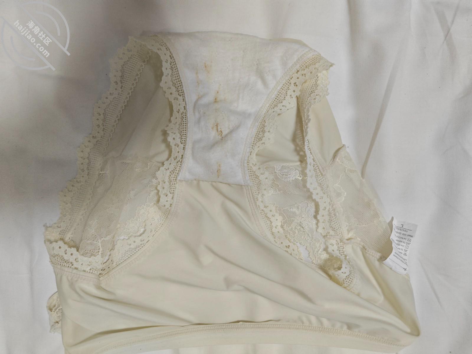 图片[13]-作者：操上少妇熟女御姐 《【轻熟表姐】4 穿白色情趣内裤的表姐到民宿大战，女上位炸精》-老宋小屋