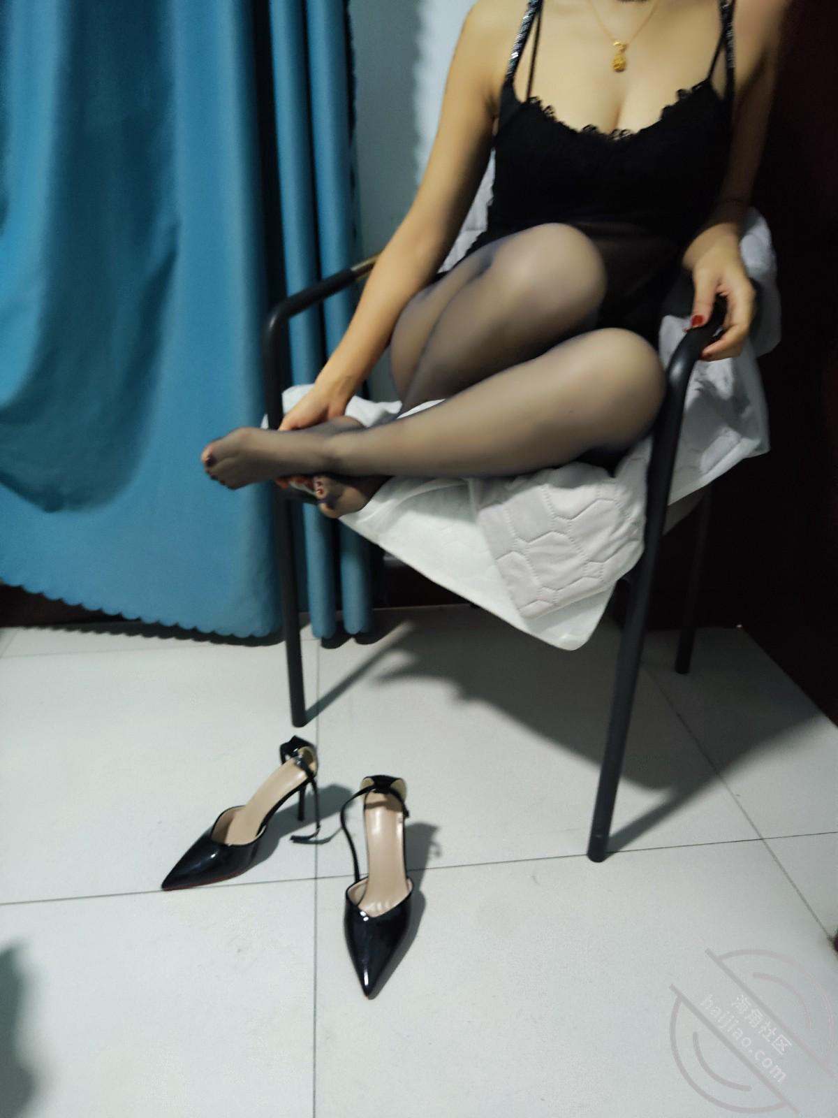 图片[14]-作者：脆脆倒在丝袜上 《海角原创（76）后入嫂子的黑丝高跟，喜欢后入的兄弟们不要错过》-老宋小屋