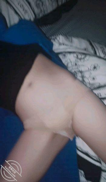 图片[15]-作者：熟控大胖 《【原创】差回来的妈妈被儿子迷奸，火燎妈屄毛，憋不住内射了妈妈屄》-老宋小屋