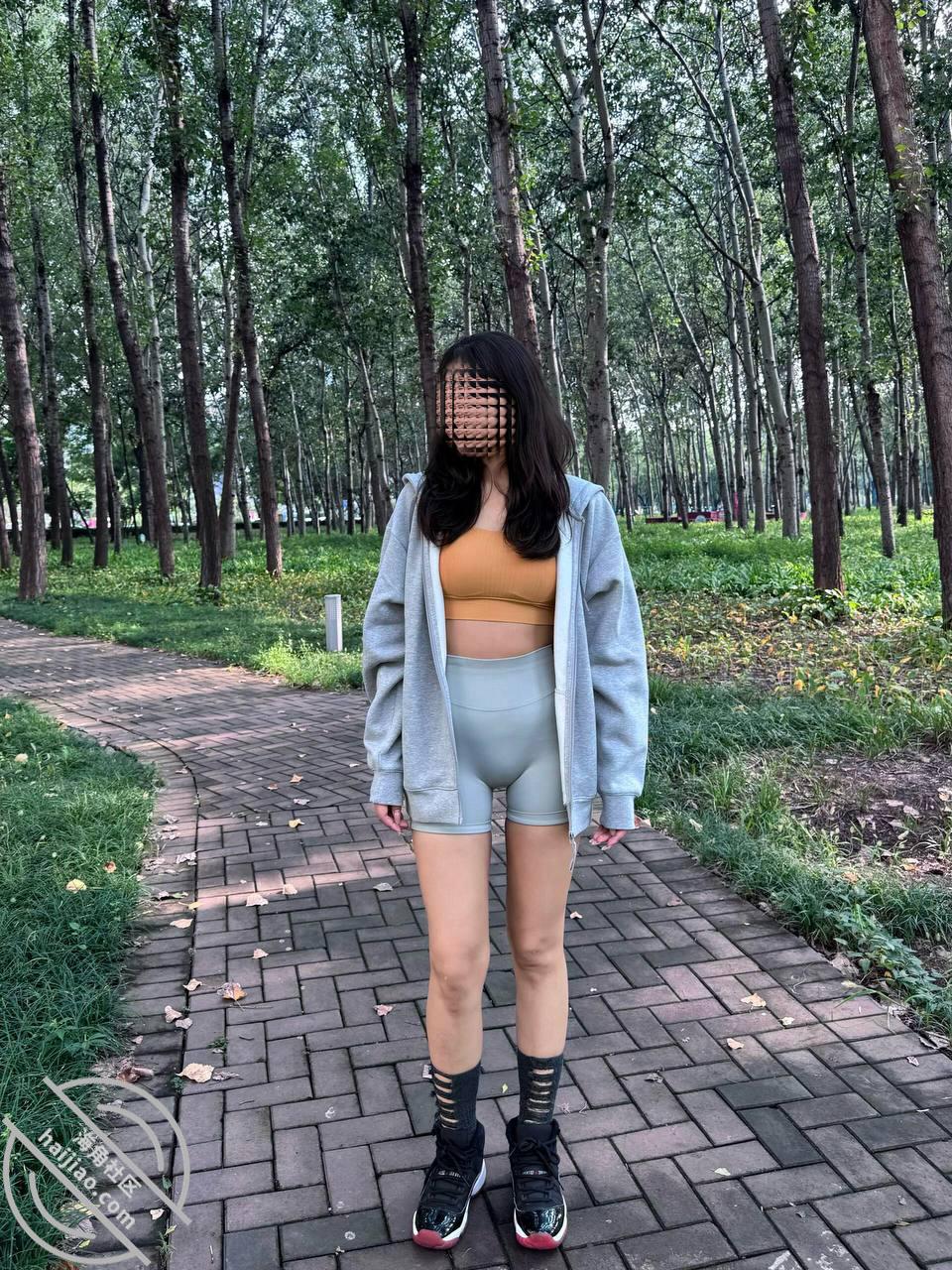 图片[15]-作者：39岁妈妈和30岁堂姐 《（原创108视频贴）肛塞插入堂姐屁眼，让堂姐跪舔鸡巴，操的堂姐叫爸爸》-老宋小屋