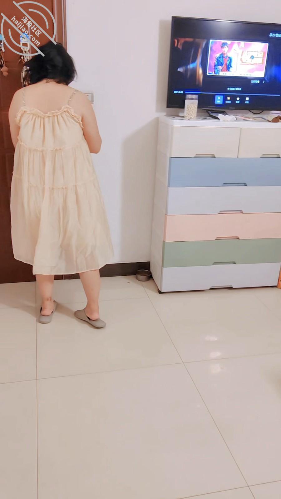 图片[19]-作者：妈妈的味道（干妈变成了情人） 《(原创视频)102：在干妈老公床上操他老婆，引来小猫观战》-老宋小屋