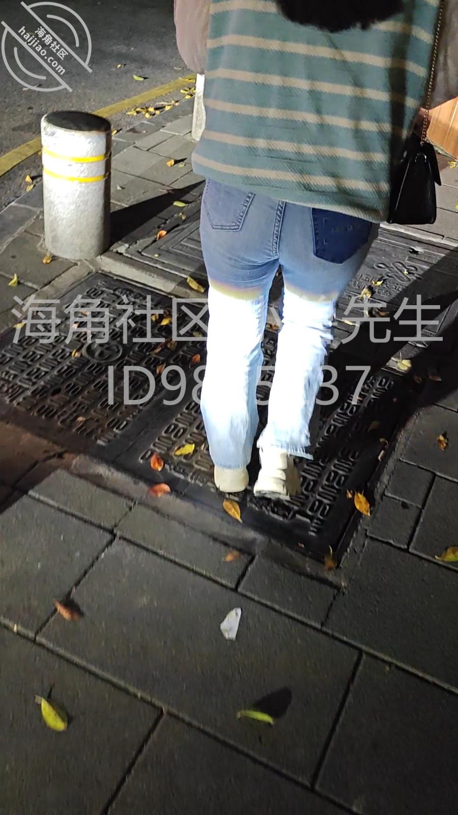 图片[2]-作者：小兽先生 《【小兽原创65】人事部介绍的同事，看完电影暴露本性，小骚货一枚》-老宋小屋