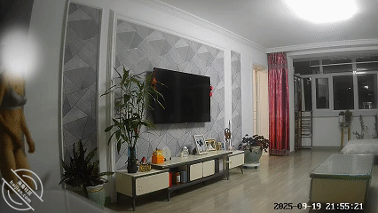 图片[2]-作者：暗水之下 《【暗水原创】44.老妹神助攻，成功窥探雪姐私密，奖励老妹直接给她干飞》-老宋小屋