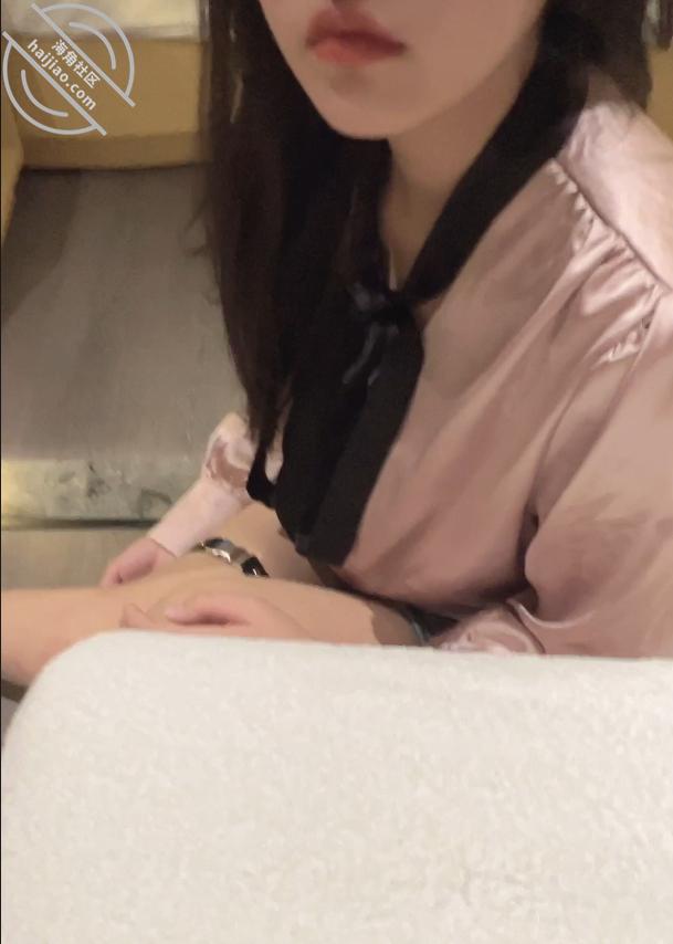 图片[2]-作者：奶子即正义 《正义原创;偷情老婆前凸后翘的闺蜜,注意听对话,被我狠狠收拾,直接操破防》-老宋小屋